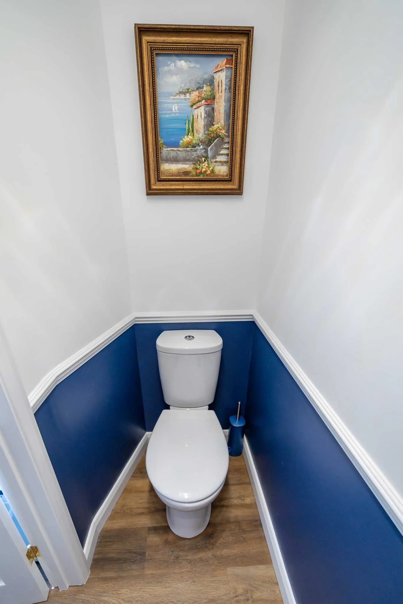 rectory-cloakroom-03